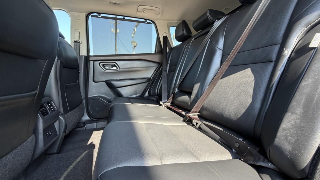 Nissan Rogue AWD SV 2021