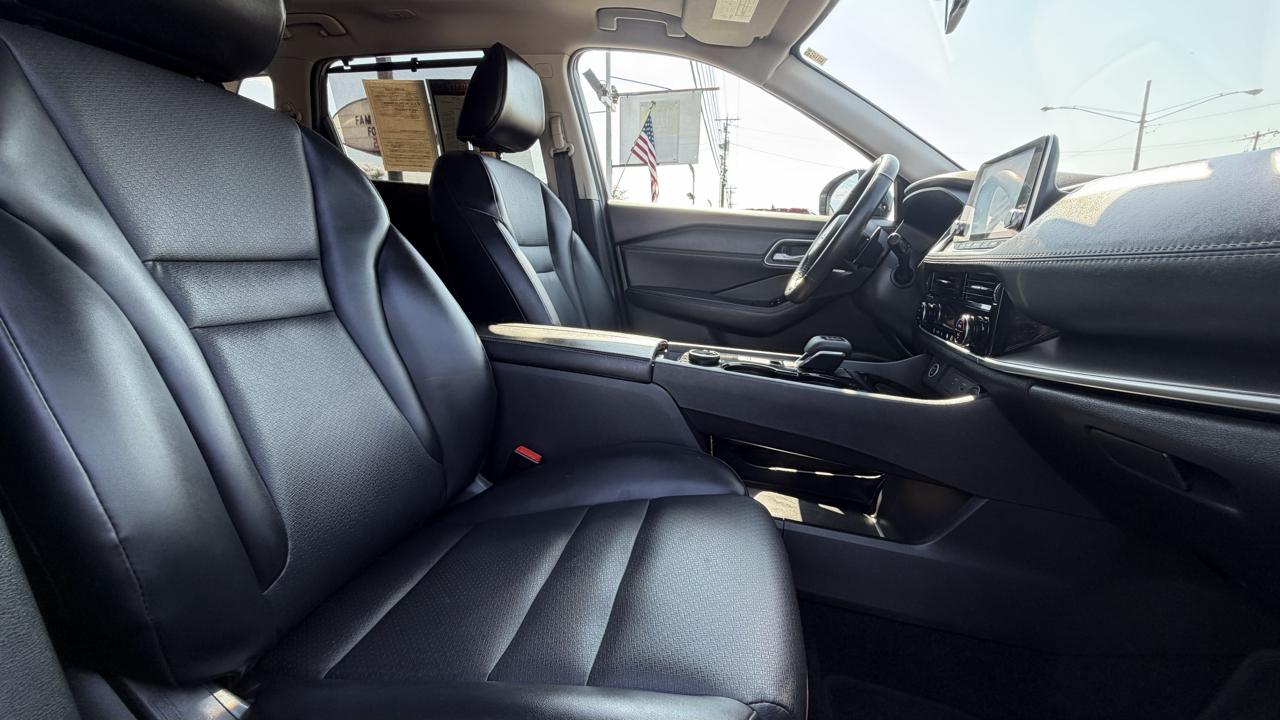 Nissan Rogue AWD SV 2021