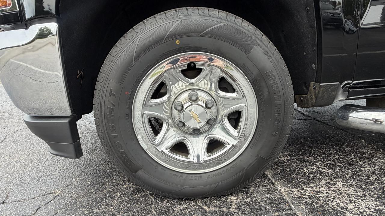 Chevrolet Silverado 1500 2WD Reg Cab 119.0" LS 2017