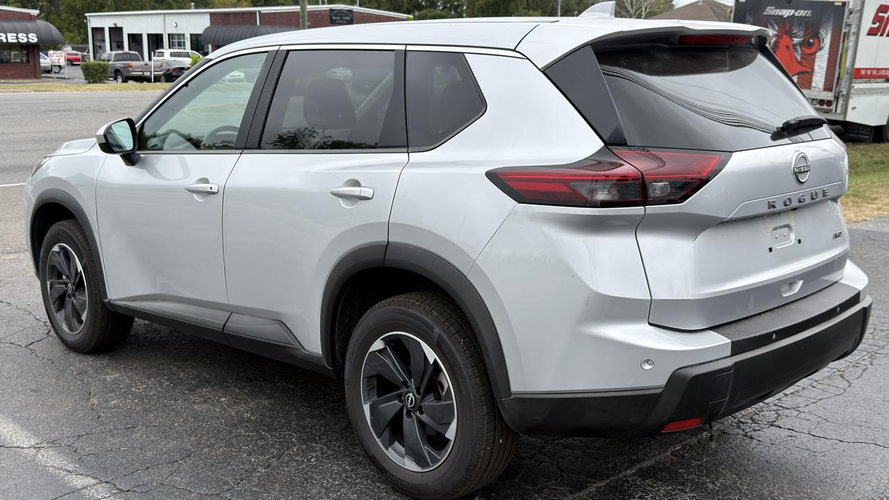 Nissan Rogue AWD SV 2025