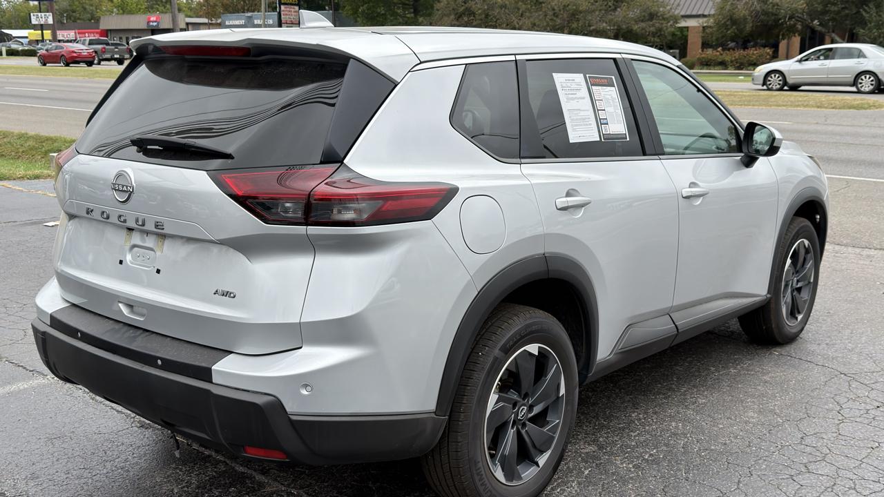 Nissan Rogue AWD SV 2025