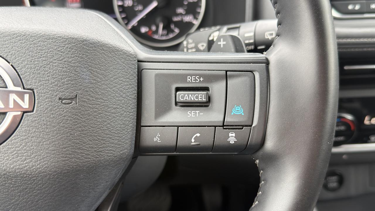 Nissan Rogue AWD SV 2025