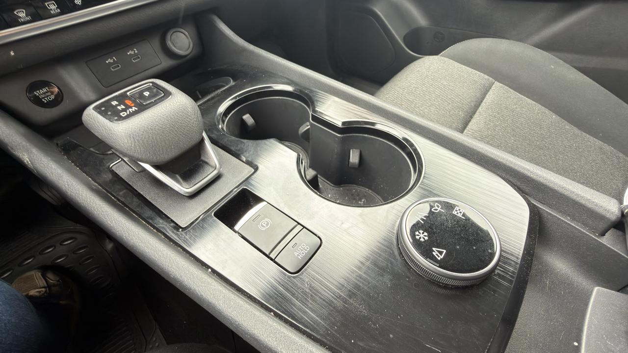 Nissan Rogue AWD SV 2025