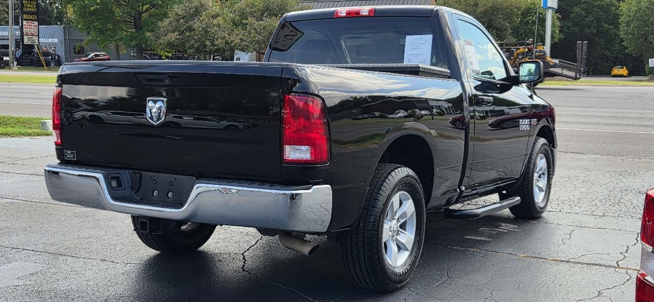 RAM 1500 2WD Reg Cab 120.5" Tradesman 2015