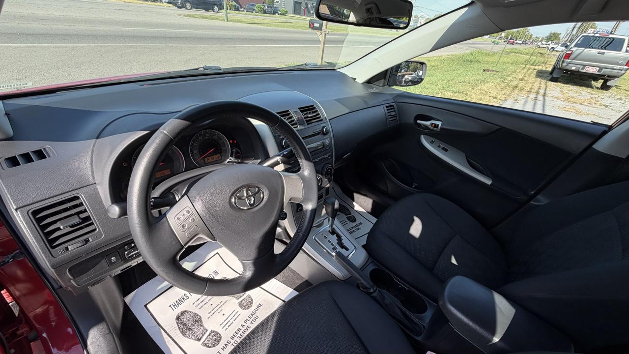 Toyota Corolla 4dr Sdn Auto S Special Edition (Natl) 2010