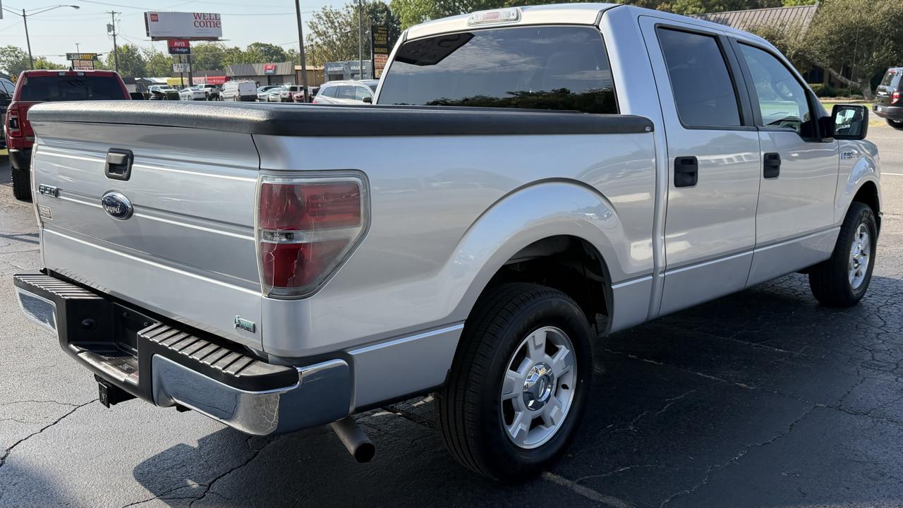 Ford F-150 2WD SuperCrew 145" XLT 2010