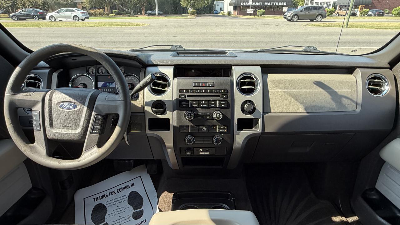 Ford F-150 2WD SuperCrew 145" XLT 2010