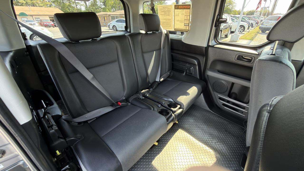 Honda Element 2WD EX MT 2005