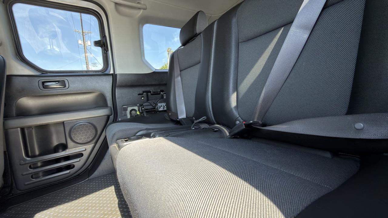 Honda Element 2WD EX MT 2005