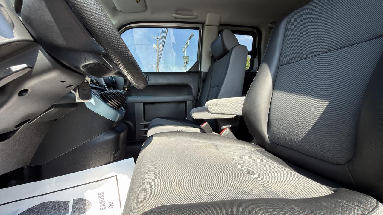 Honda Element 2WD EX MT 2005
