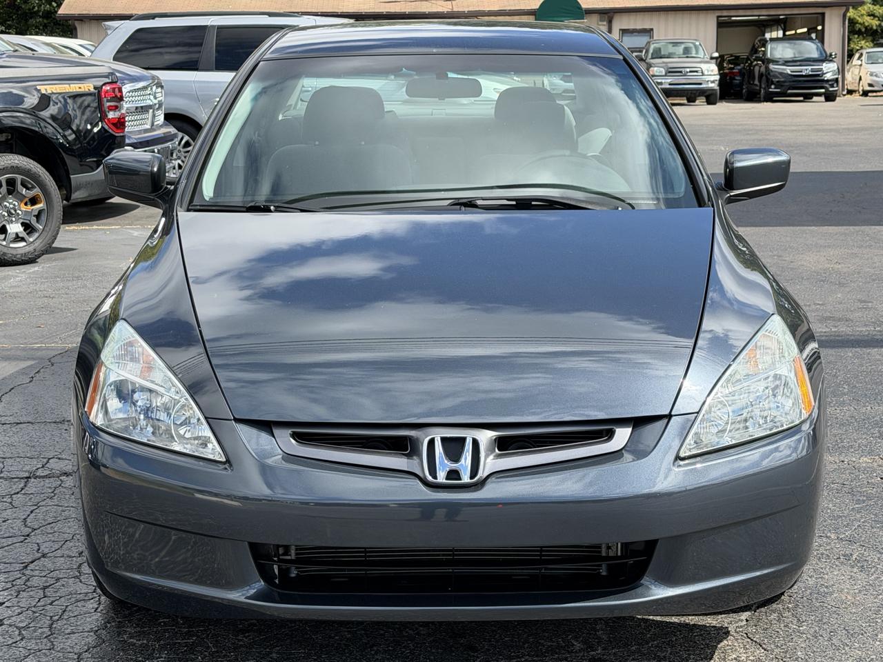 Honda Accord LX 4D Sedan 2004