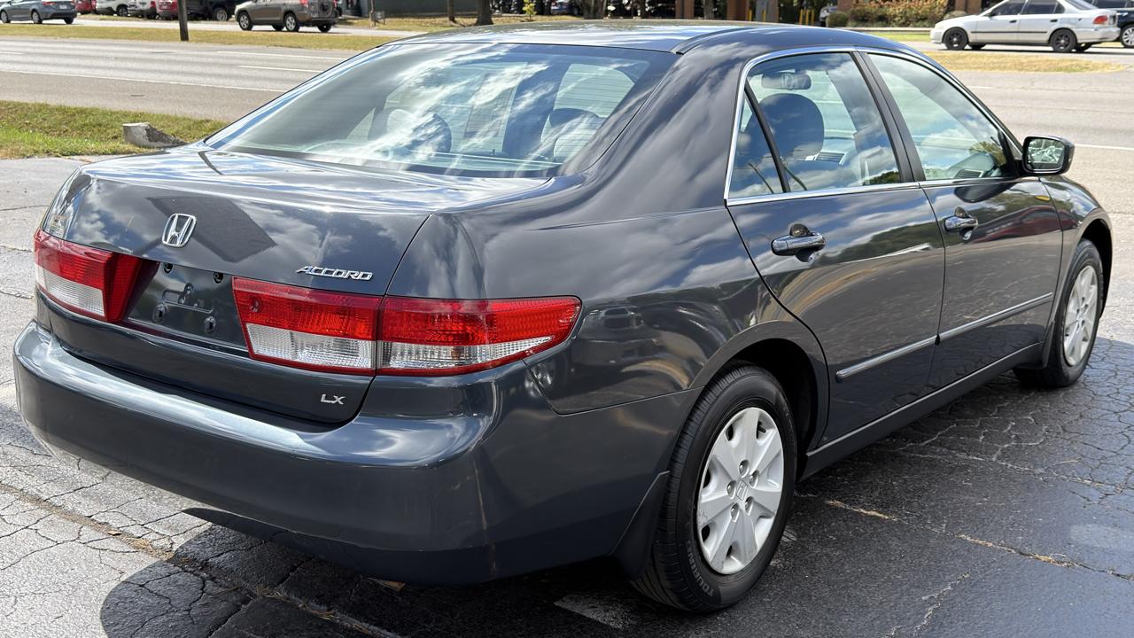 Honda Accord LX 4D Sedan 2004