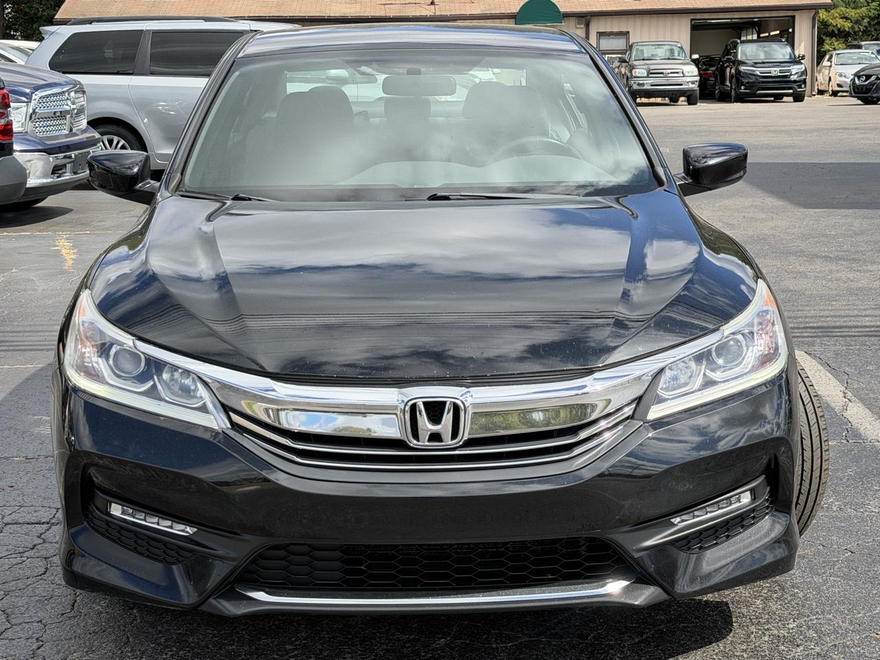 Honda Accord Sport Sedan AT 2016