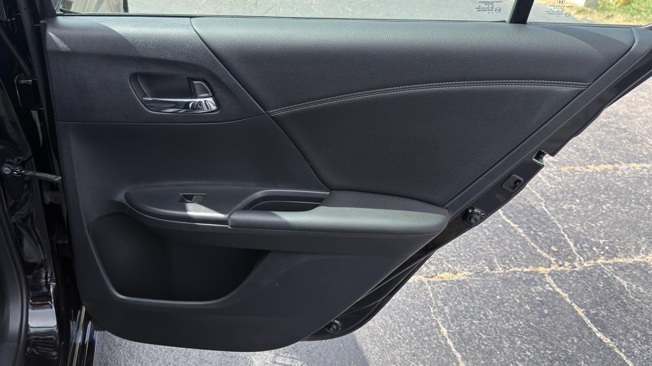 Honda Accord Sport Sedan AT 2016