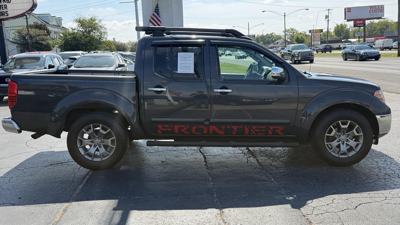 Nissan Frontier 2WD Crew Cab SWB Auto SL 2015