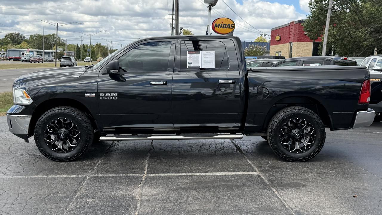 RAM 1500 4WD Crew Cab 140.5" Big Horn 2016