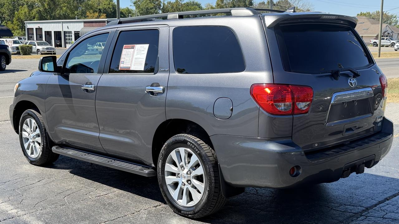 Toyota Sequoia 4WD 5.7L Limited (Natl) 2016