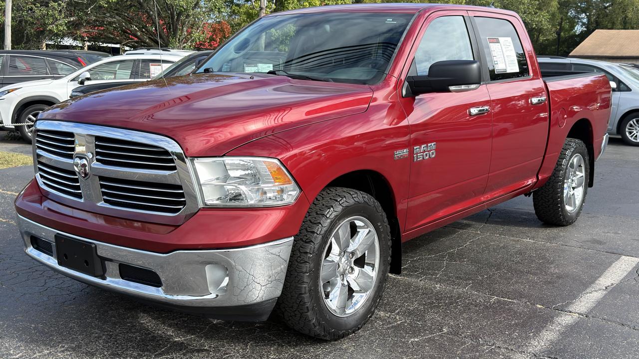 RAM 1500 4WD Crew Cab 140.5" Big Horn 2013