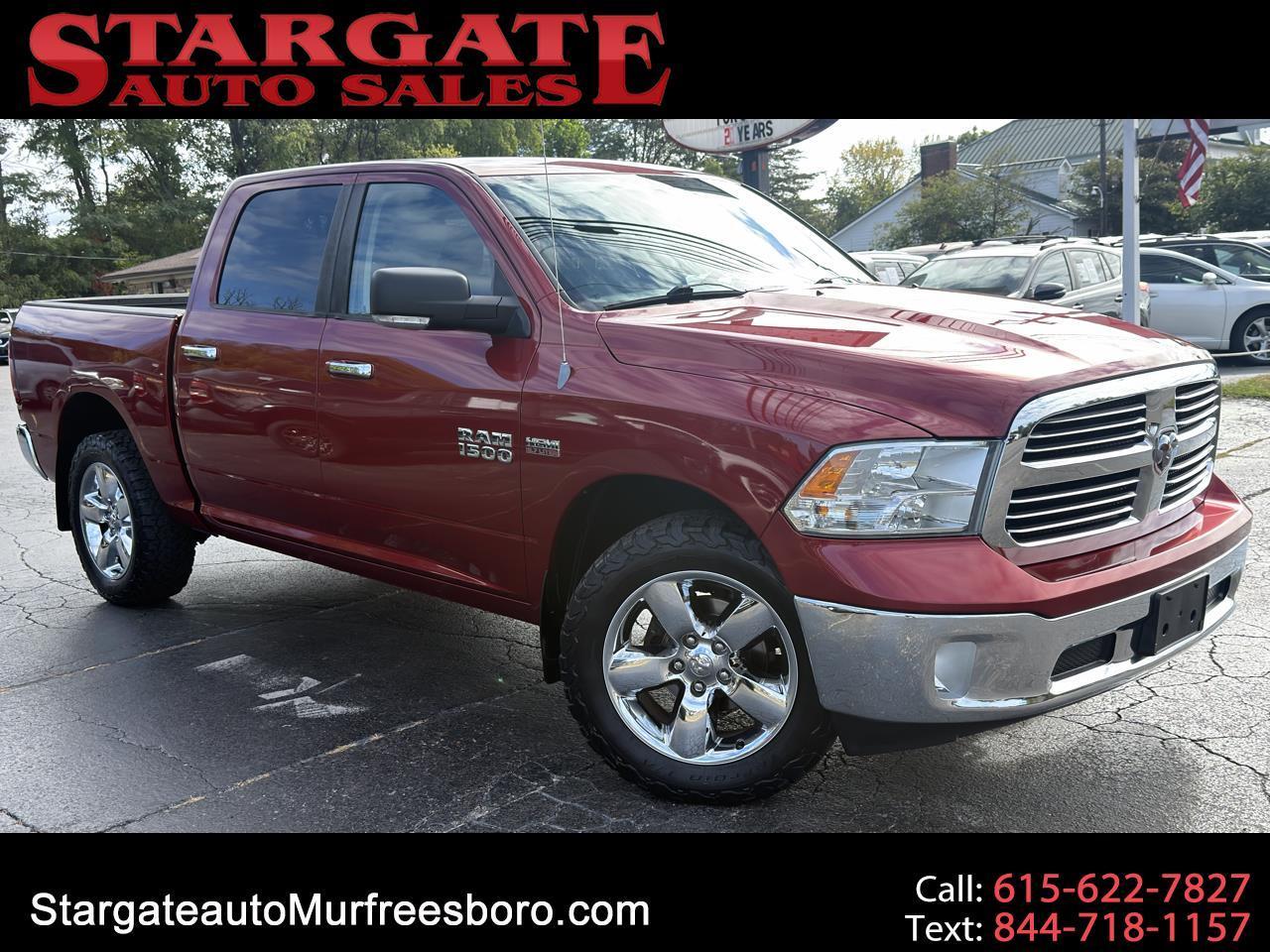 2013 RAM 1500 4WD Crew Cab 140.5" Big Horn