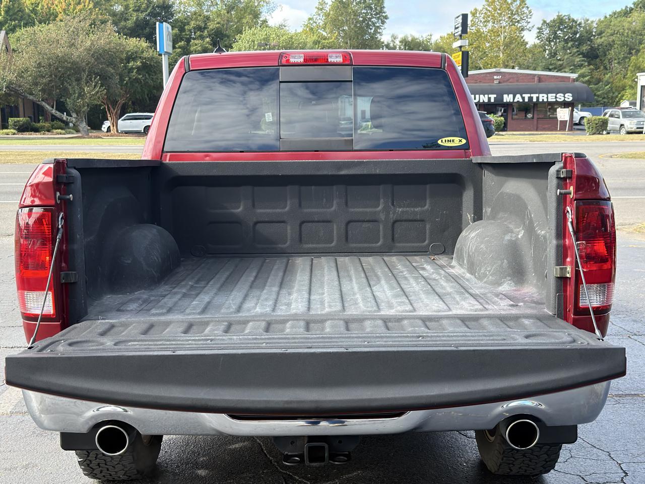RAM 1500 4WD Crew Cab 140.5" Big Horn 2013