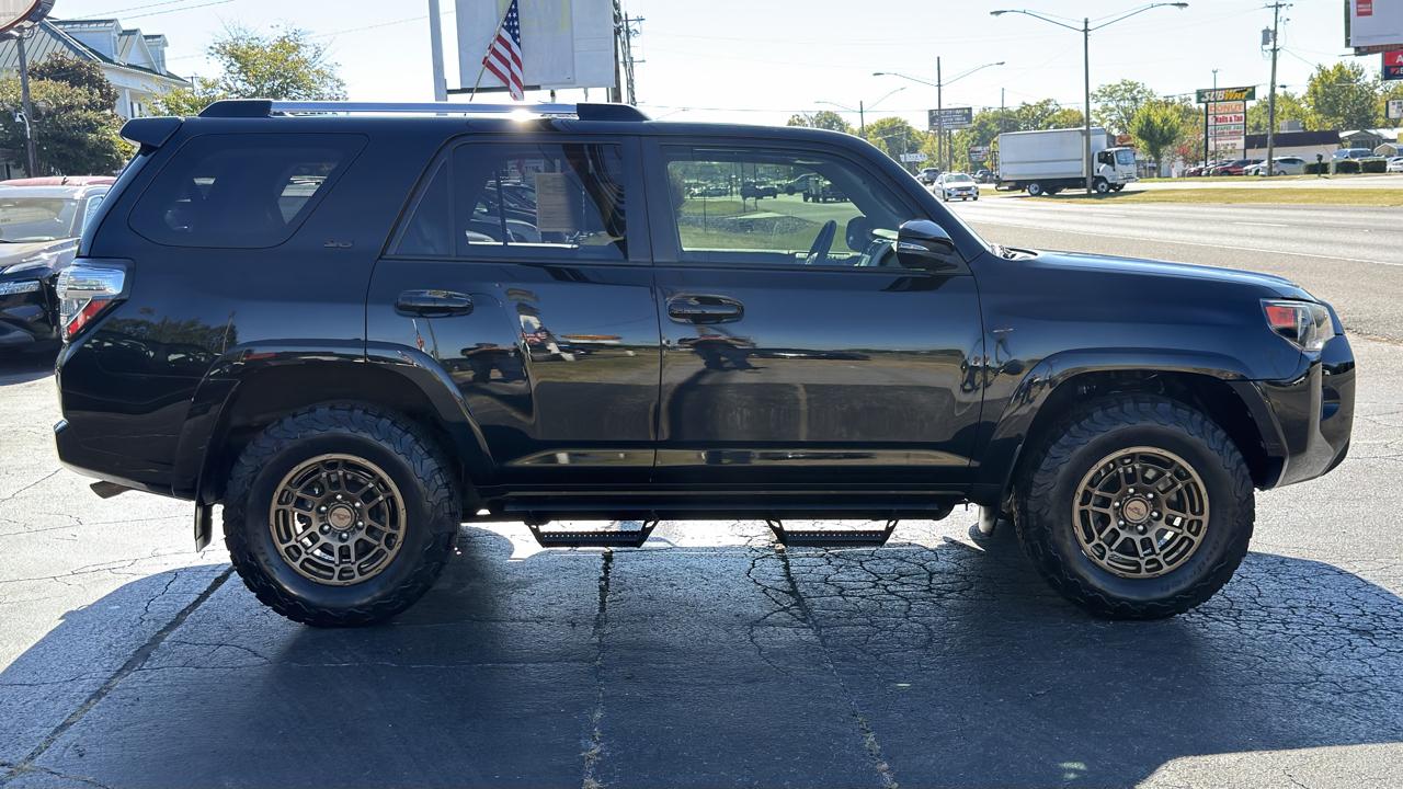 Toyota 4Runner SR5 Premium 4WD (Natl) 2020
