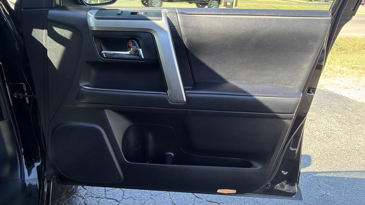 Toyota 4Runner SR5 Premium 4WD (Natl) 2020