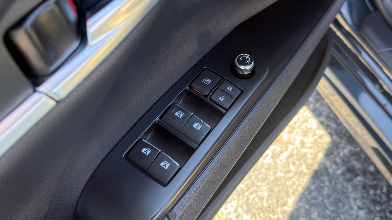 Toyota Camry XSE Auto (Natl) 2020