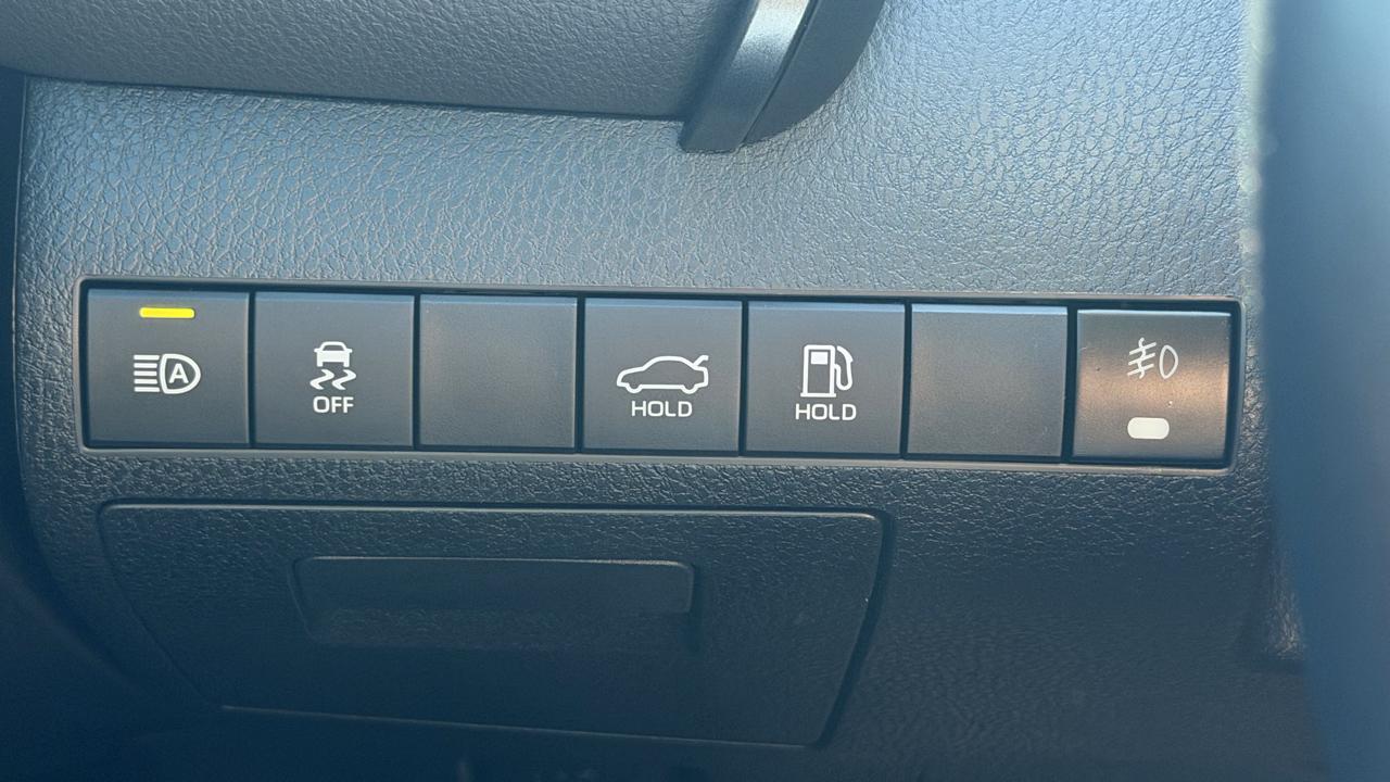 Toyota Camry XSE Auto (Natl) 2020