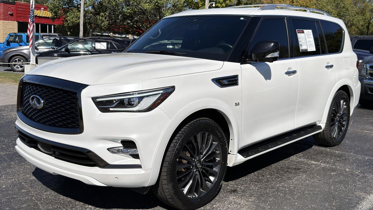 Infiniti QX80 LUXE AWD 2020