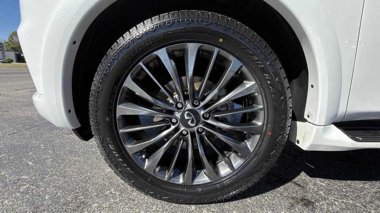 Infiniti QX80 LUXE AWD 2020