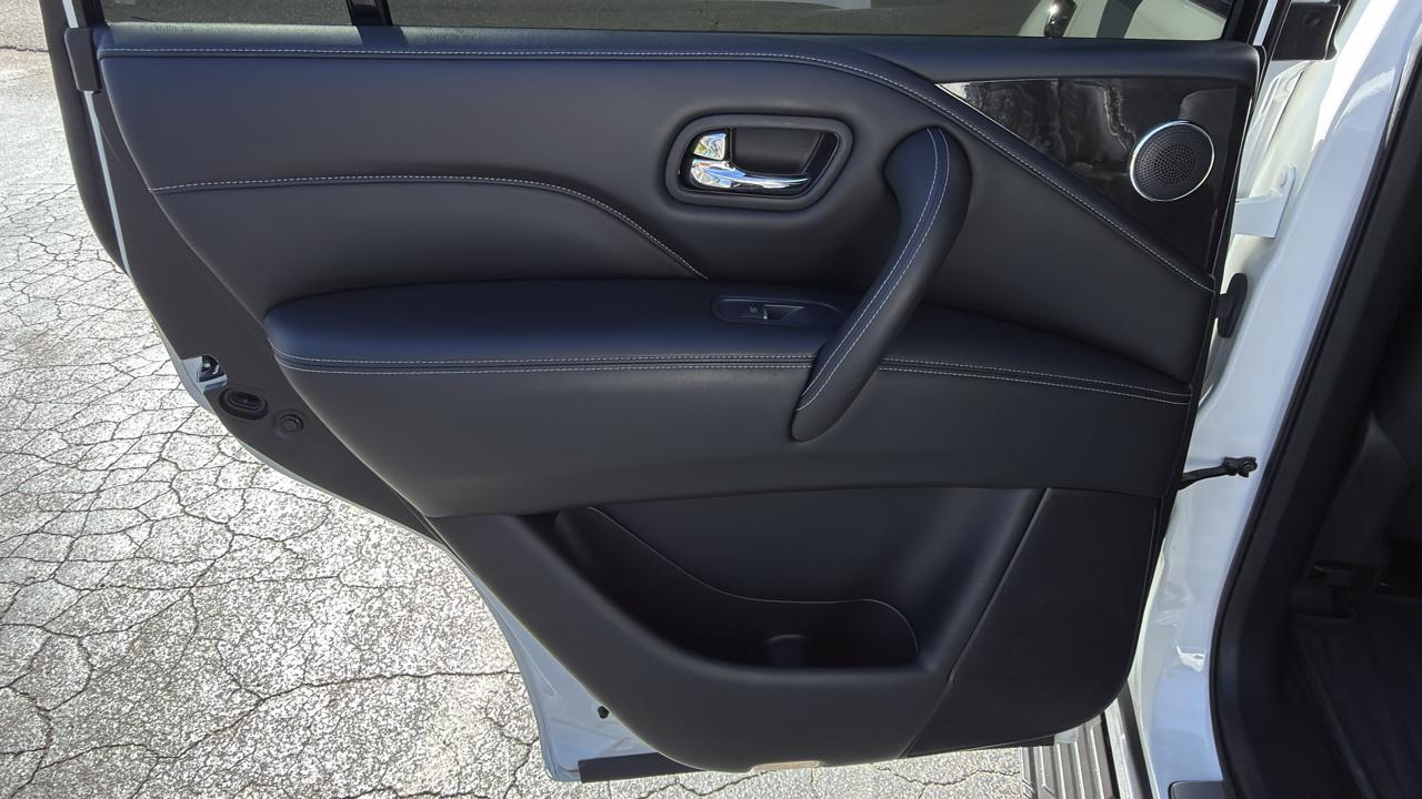 Infiniti QX80 LUXE AWD 2020
