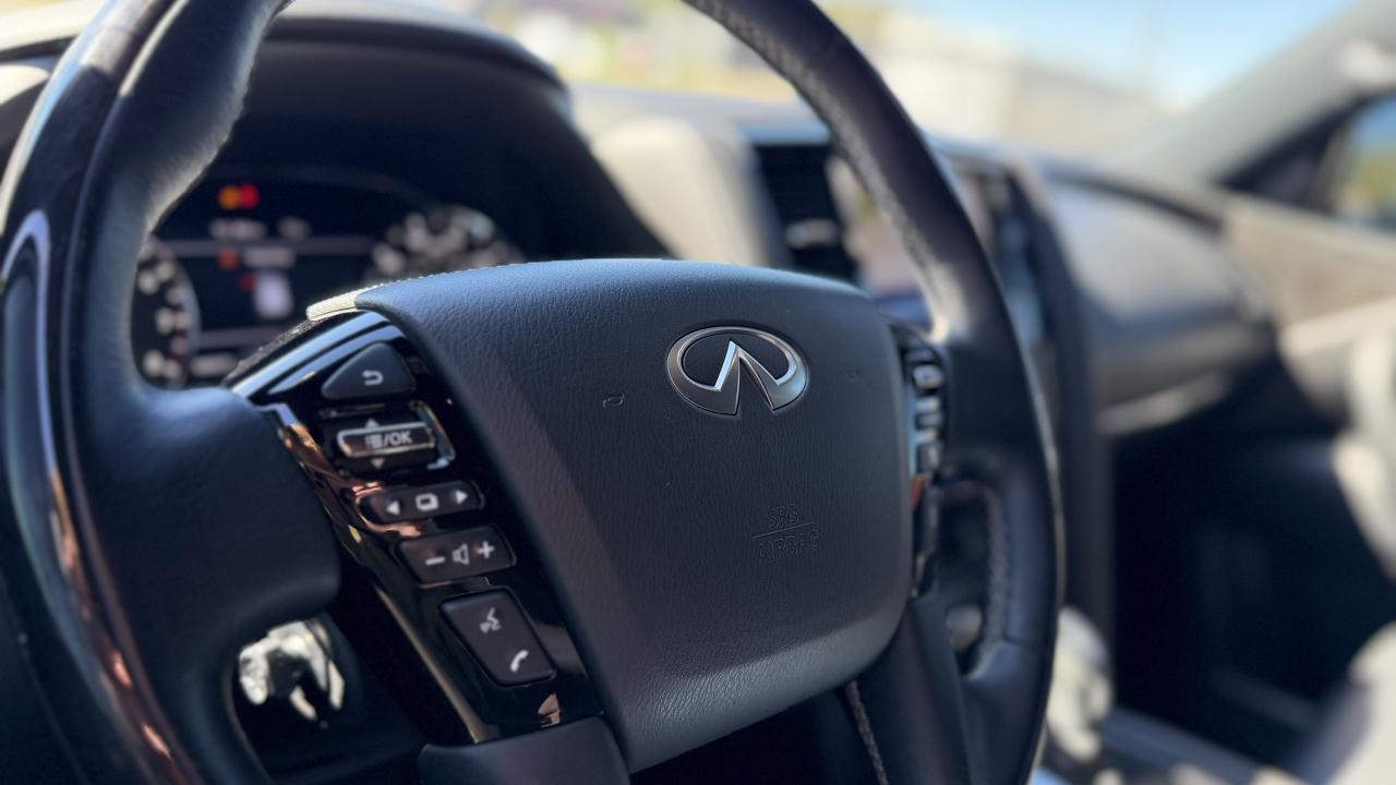 Infiniti QX80 LUXE AWD 2020