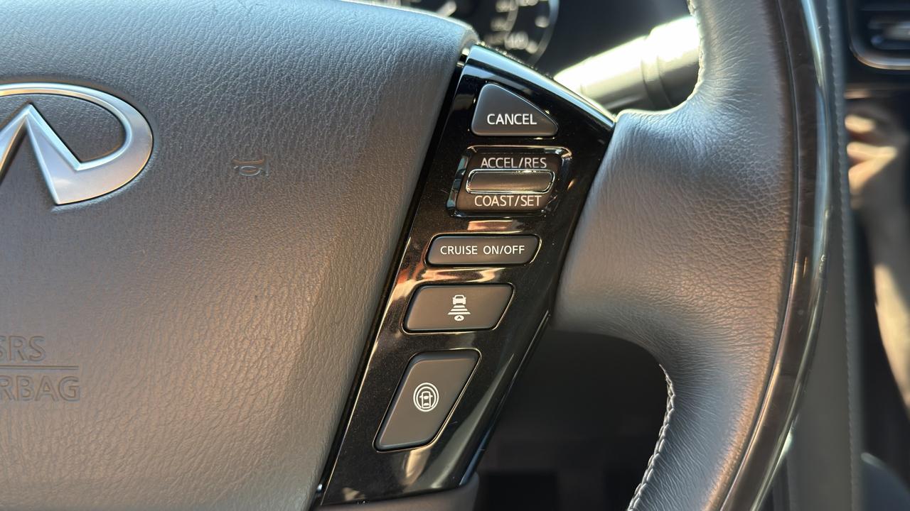 Infiniti QX80 LUXE AWD 2020