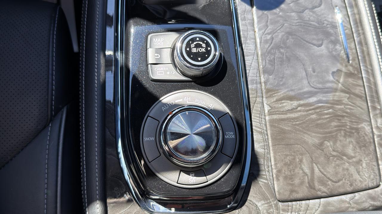 Infiniti QX80 LUXE AWD 2020