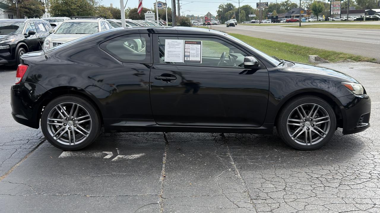 Scion tC 2dr HB Man (Natl) 2012