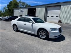 2019 Chrysler 300  2019 Chrysler 300