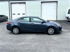 2017 Toyota Corolla  2017 Toyota Corolla