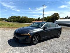 2023 Kia K5  2023 Kia K5
