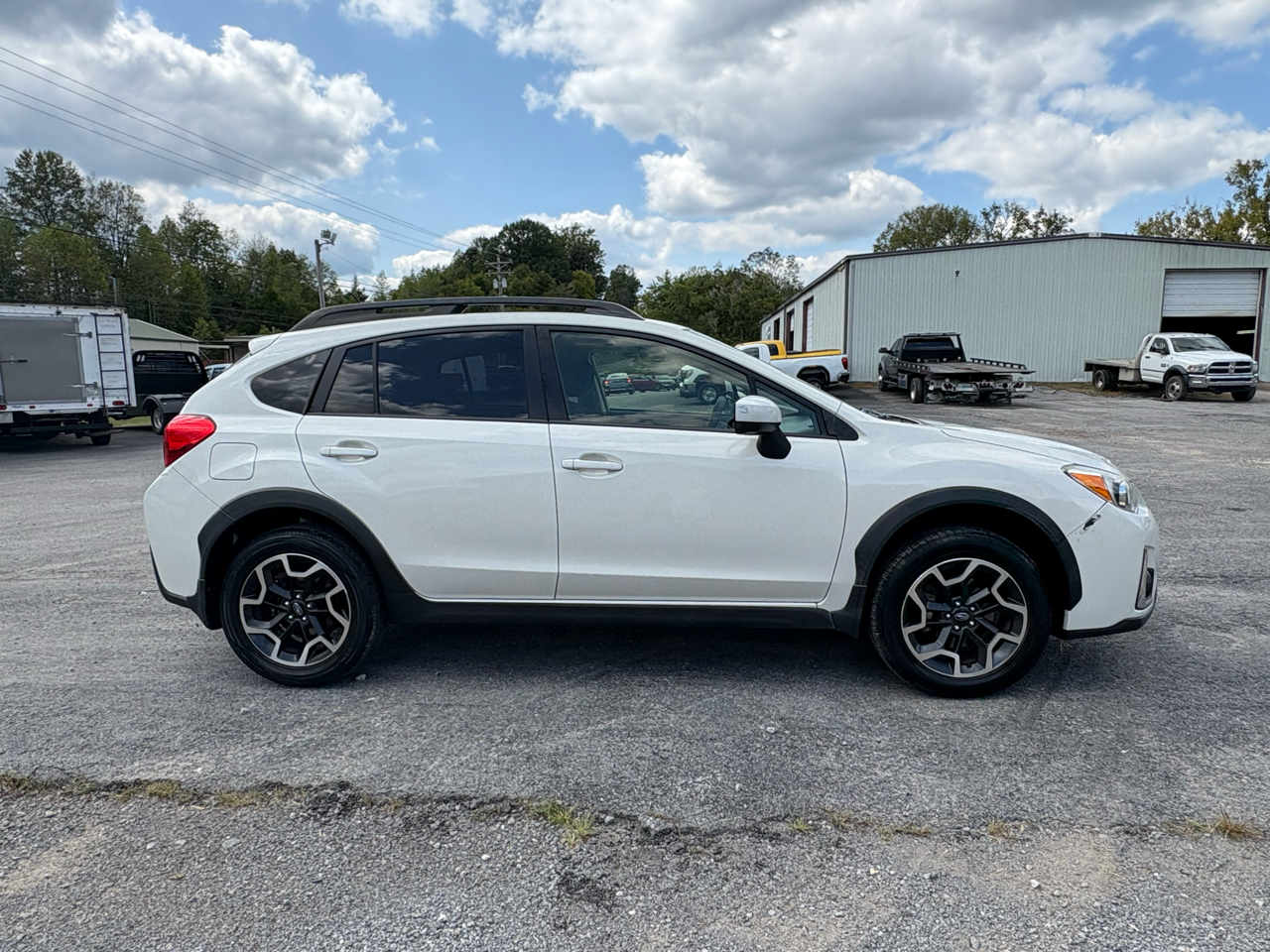 Subaru Crosstrek 5dr CVT 2.0i Premium 2016 Subaru Crosstrek 5dr CVT 2.0i Premium 2016