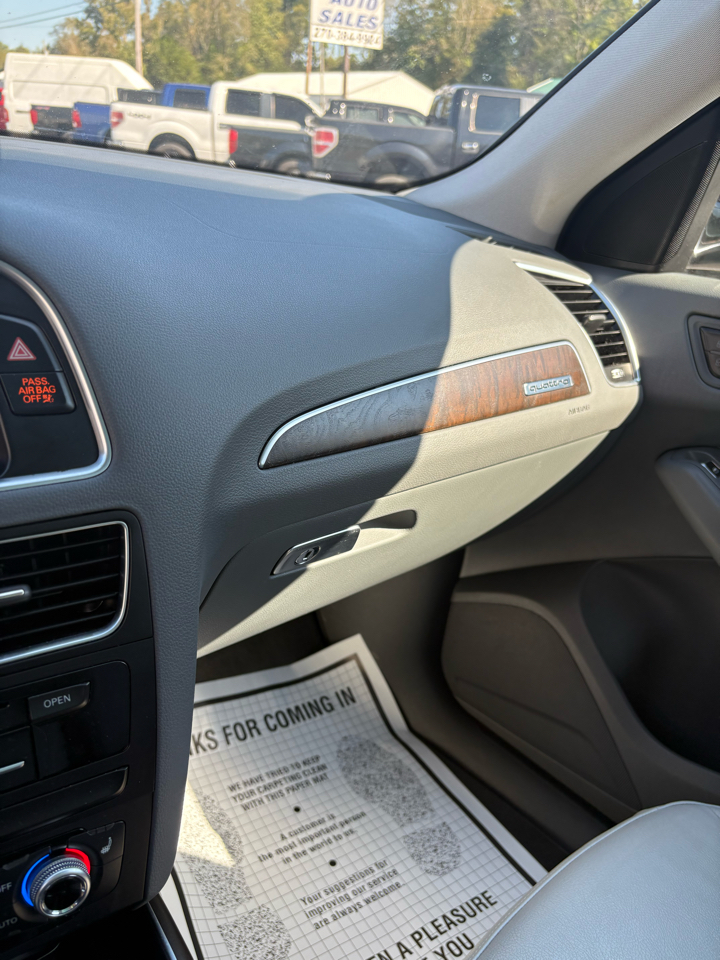 Audi Q5 2.0 TFSI Premium 2017 Audi Q5 2.0 TFSI Premium 2017