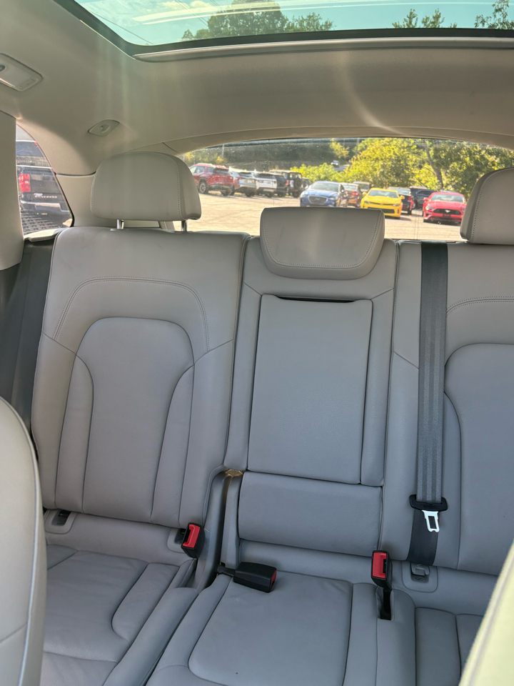 Audi Q5 2.0 TFSI Premium 2017 Audi Q5 2.0 TFSI Premium 2017