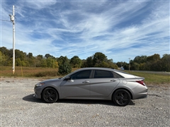 2021 Hyundai Elantra  2021 Hyundai Elantra