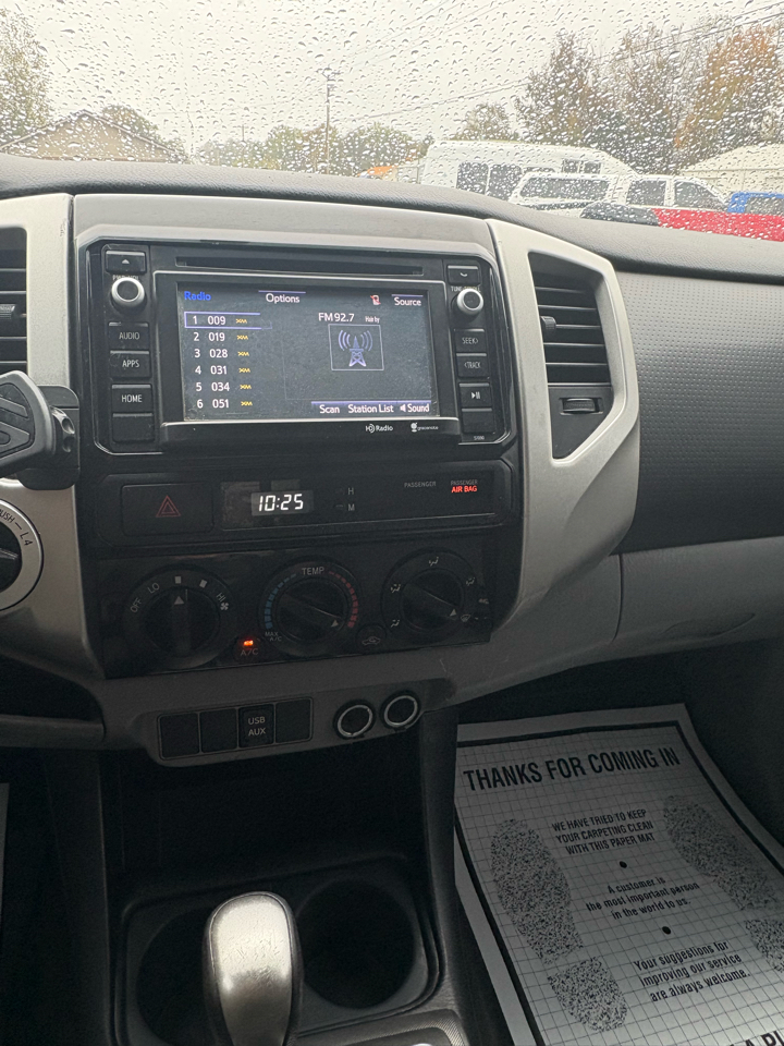 Toyota Tacoma 4WD Access Cab I4 AT SR5 (Natl) 2014 Toyota Tacoma 4WD Access Cab I4 AT SR5 (Natl) 2014
