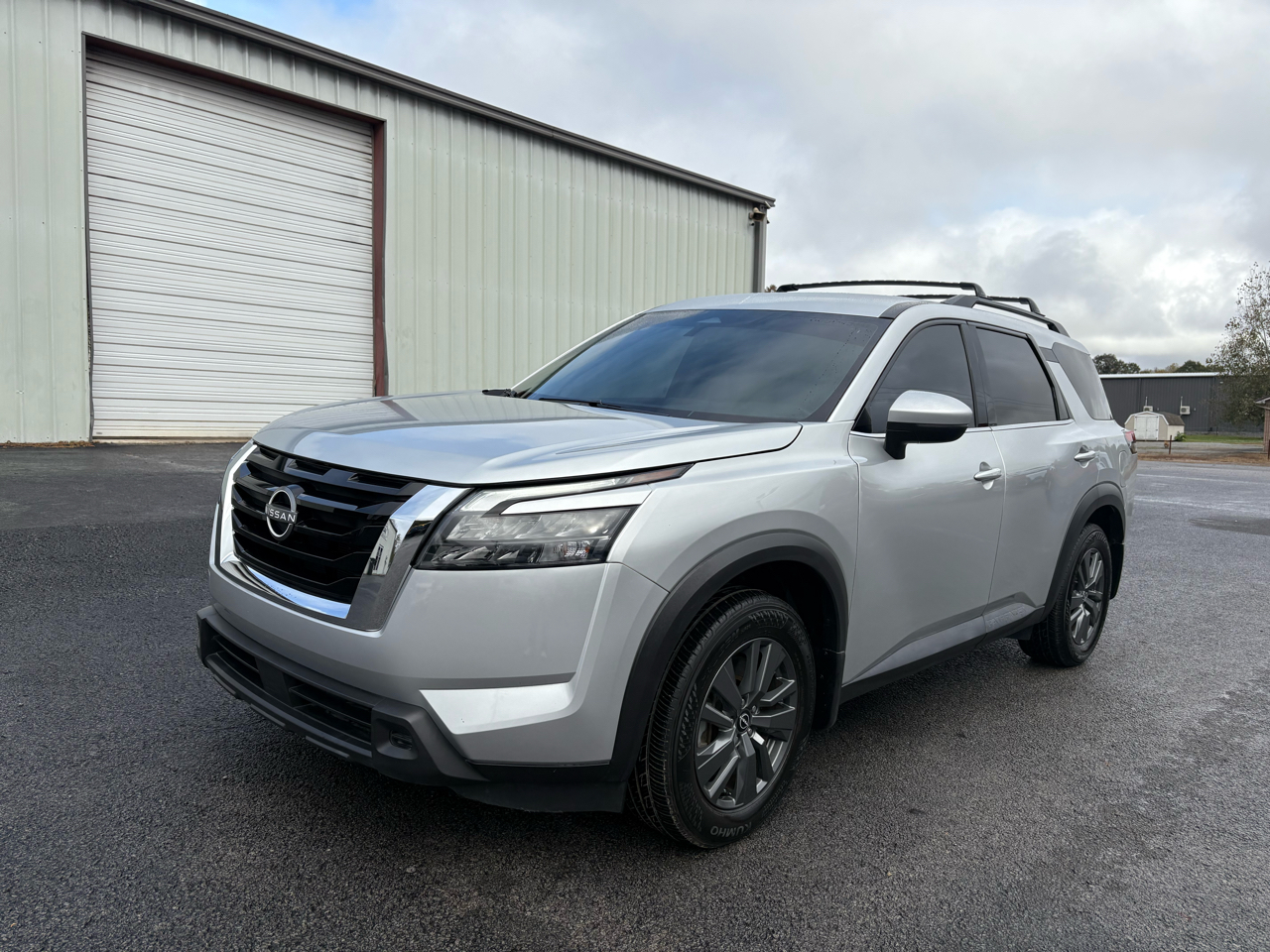 Nissan Pathfinder SV 2WD 2023 Nissan Pathfinder SV 2WD 2023