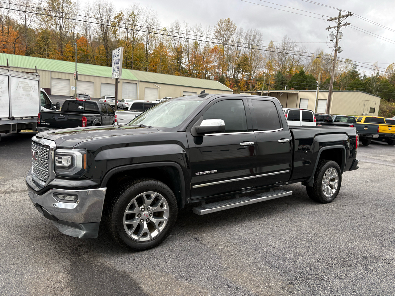 GMC Sierra 1500 4WD Double Cab 143.5" SLT 2016 GMC Sierra 1500 4WD Double Cab 143.5" SLT 2016