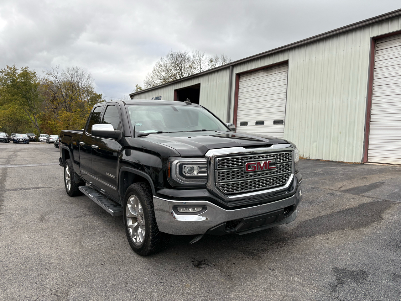 GMC Sierra 1500 4WD Double Cab 143.5" SLT 2016 GMC Sierra 1500 4WD Double Cab 143.5" SLT 2016