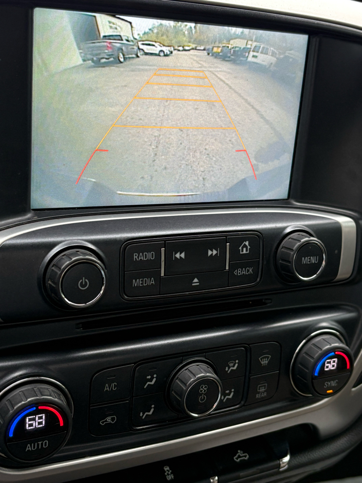 GMC Sierra 1500 4WD Double Cab 143.5" SLT 2016 GMC Sierra 1500 4WD Double Cab 143.5" SLT 2016