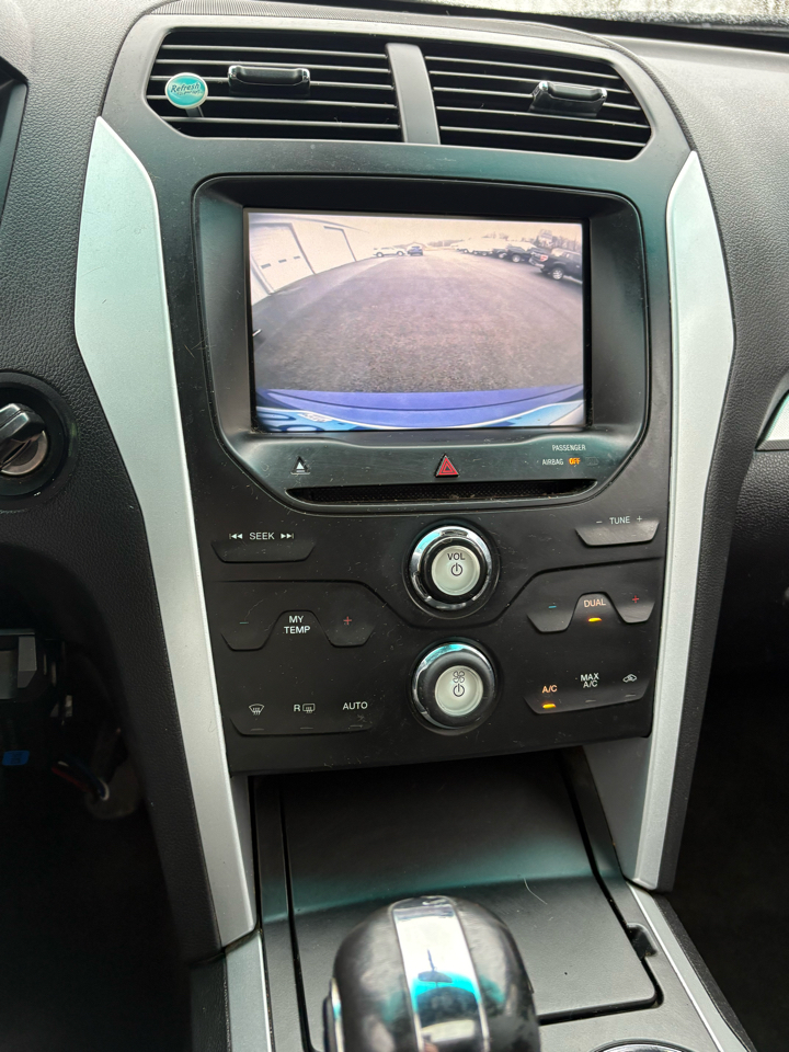 Ford Explorer 4WD 4dr XLT 2014