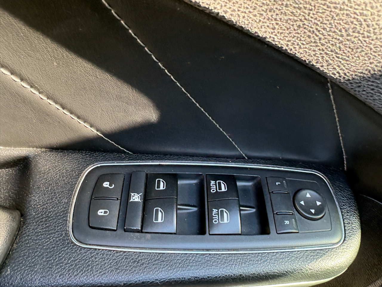 Dodge Charger SXT RWD 2017