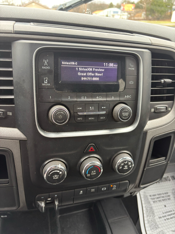 RAM 2500 Tradesman 4x4 Crew Cab 8' Box 2018